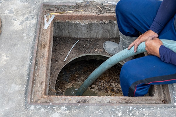 grease trap pumping typically takes around 30 minutes to an hour, depending on the size of the grease trap